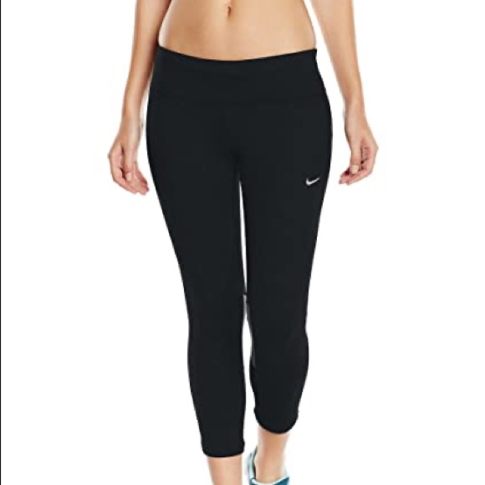 Nike Capri Dri-FIT Leggings
